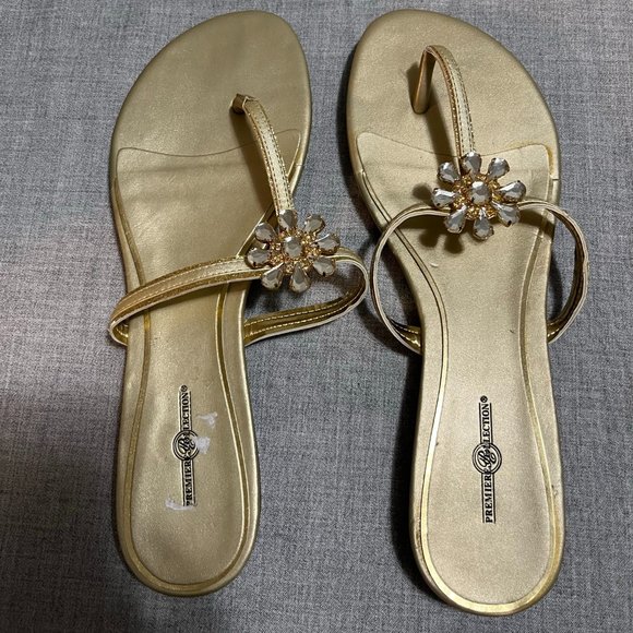 Premiere Collection Women's Gold Tone Bedazzled Sandals Flip Flops Size 8.5 - Picture 2 of 10